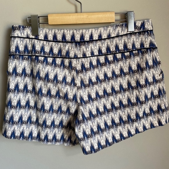 Cartonnier Anthropologie Women's Geometric Aztec Print Pull-On Shorts Size 8 - Picture 4 of 13